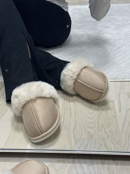 Papuci blanosi de casa