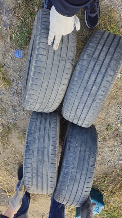 Продам резину летнюю r15 205x60