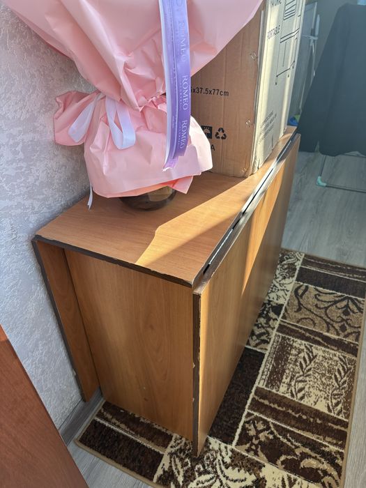 Стол трансформер гостиный