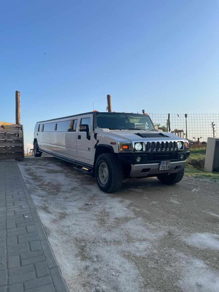 Limuzina De Închiriat Hummer H2  20persoane