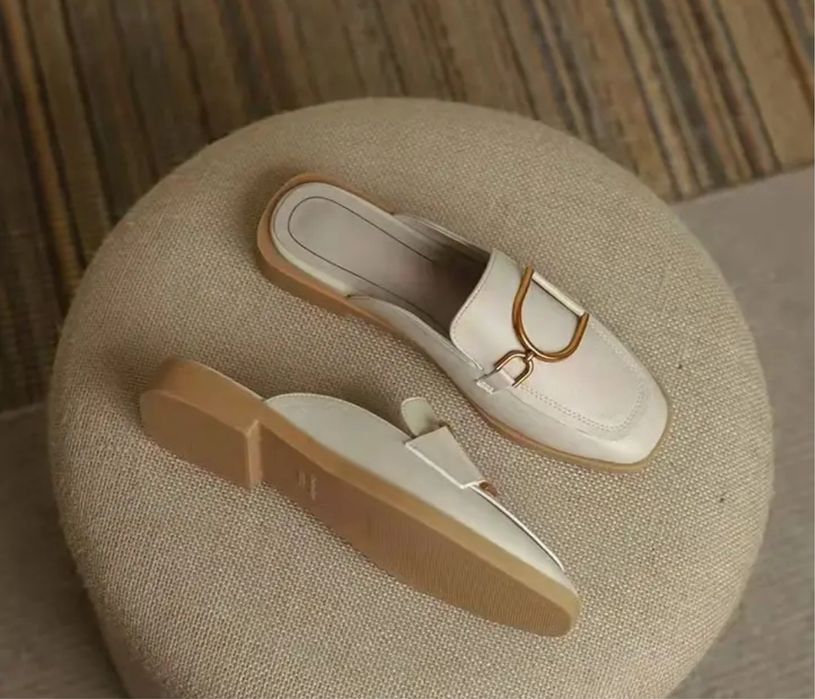 Женская обувь  размер 39