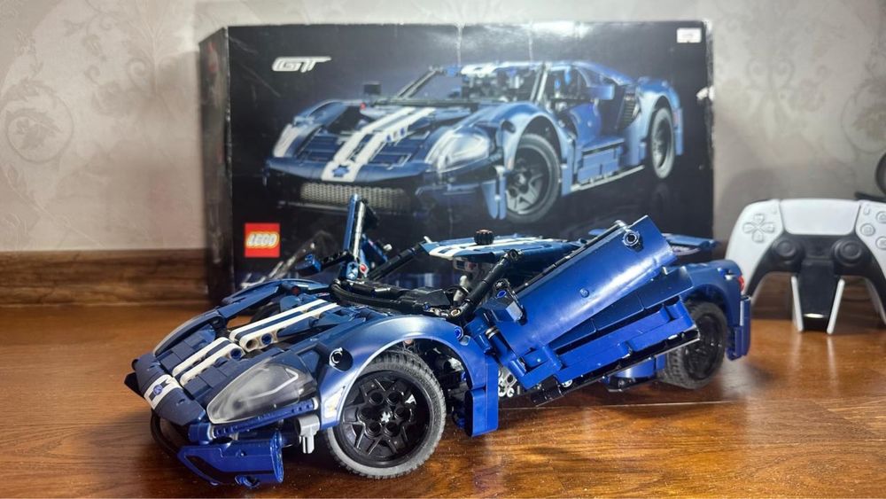 Lego Technic Ford 42154 Лего Техник Форд 42154