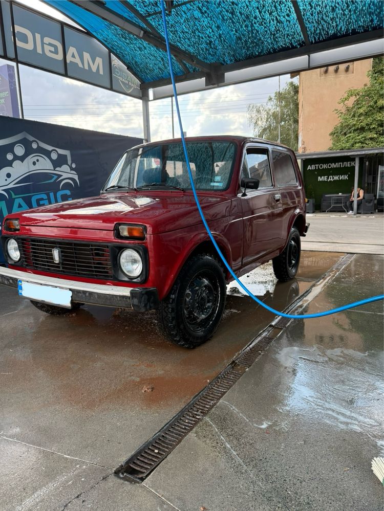 LADA NIVA 1600 може и бартер