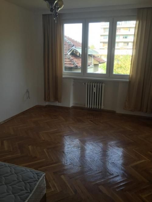 Дава се под наем Четиристаен апартамент в София, Изток - 118 кв.м за 650 € - Снимка #7