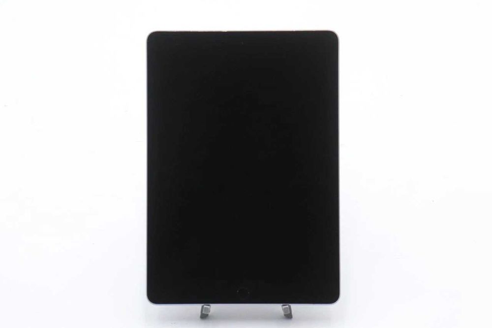 Apple iPad Pro 9.7 MLQ62LL/A