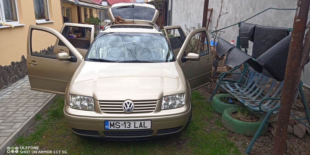 Vand vw bora sau schimb