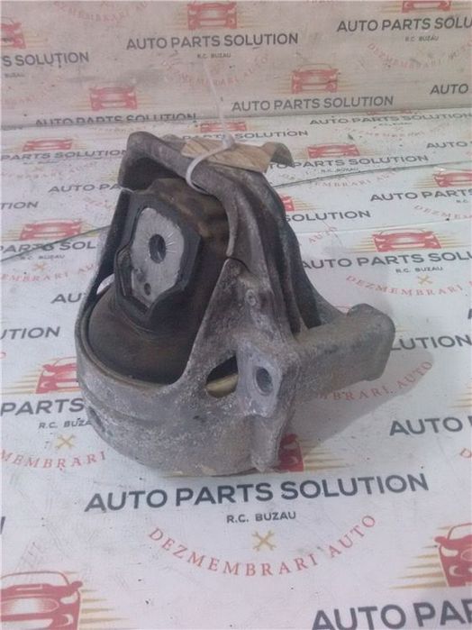 tampon motor dreapta audi a4 1.8 tfsi an fabr. 2011