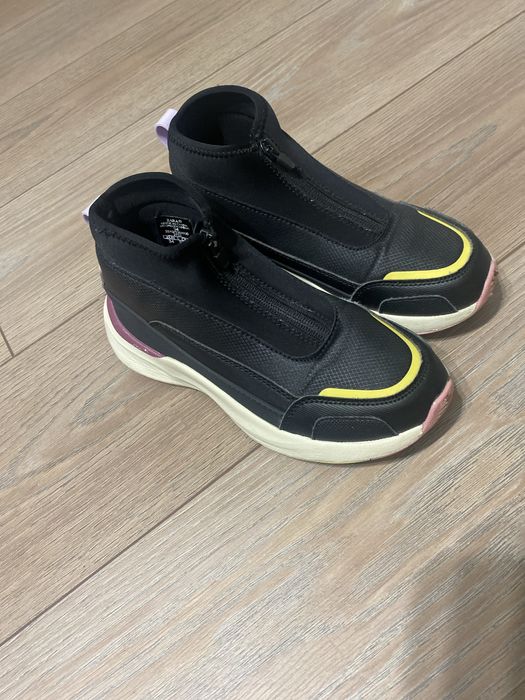 Adidasi / ghete copii