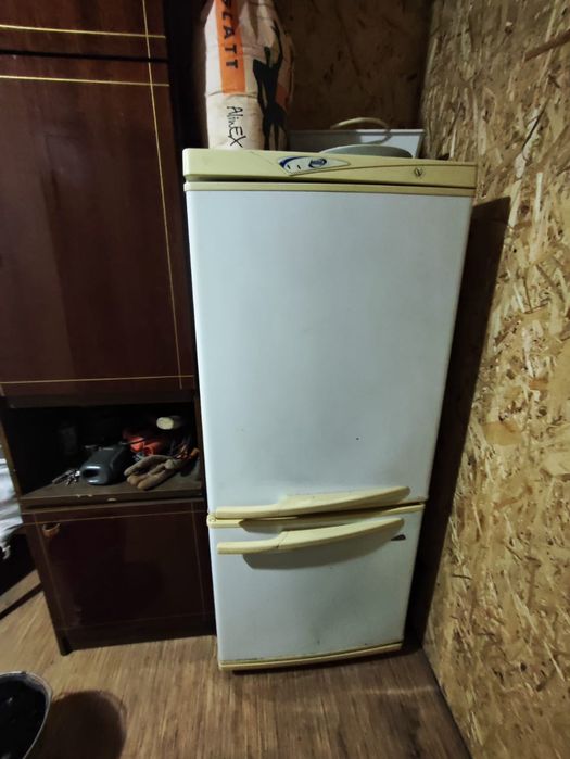 Продам холодильник не дорого