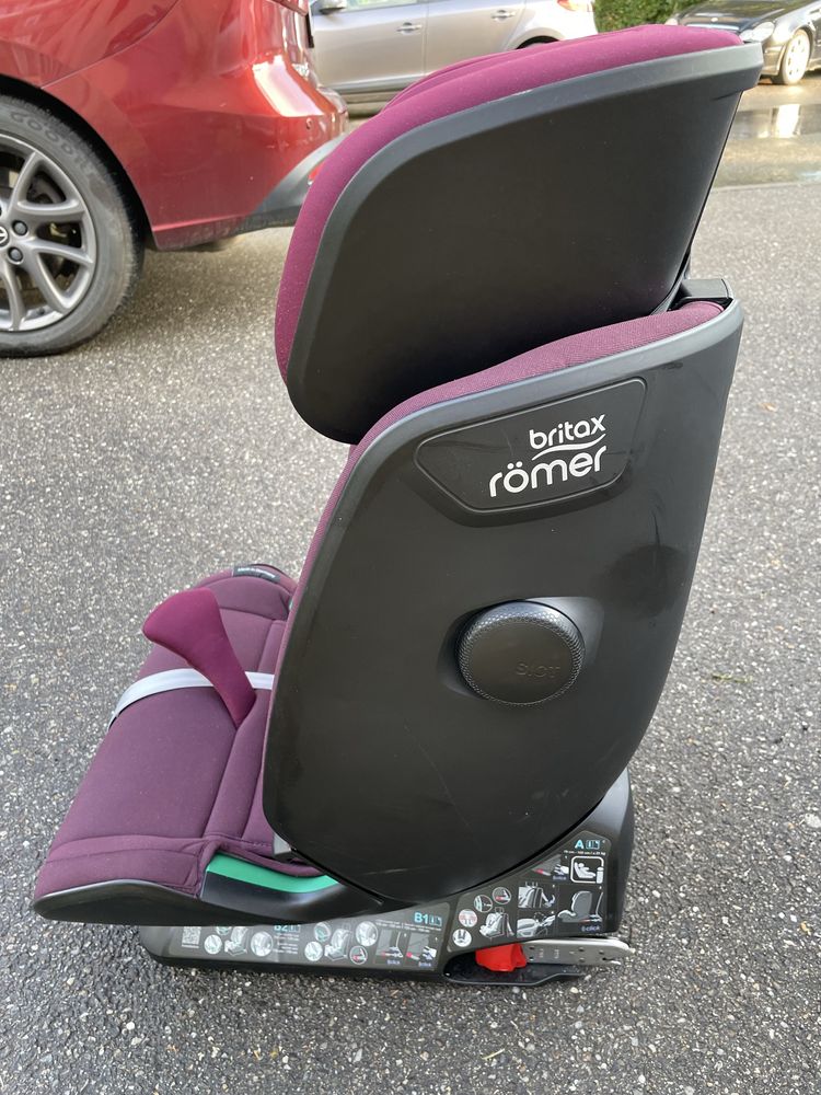 Scaun auto copii Britax Romer Advansafix (15 luni - 12 ani) isofix