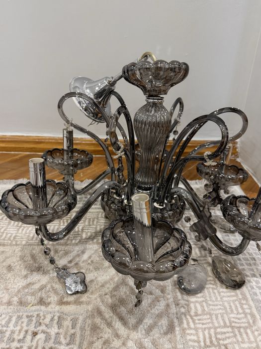 СРОЧНО! Продается люстра в отличном состоянии.