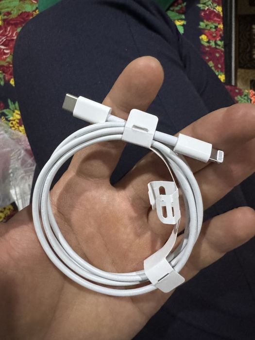 Iphone kabel, yengi holati.