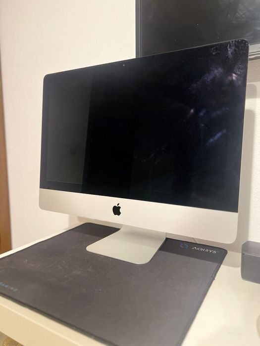 Vând IMac 2017 cu stocare de 1tb