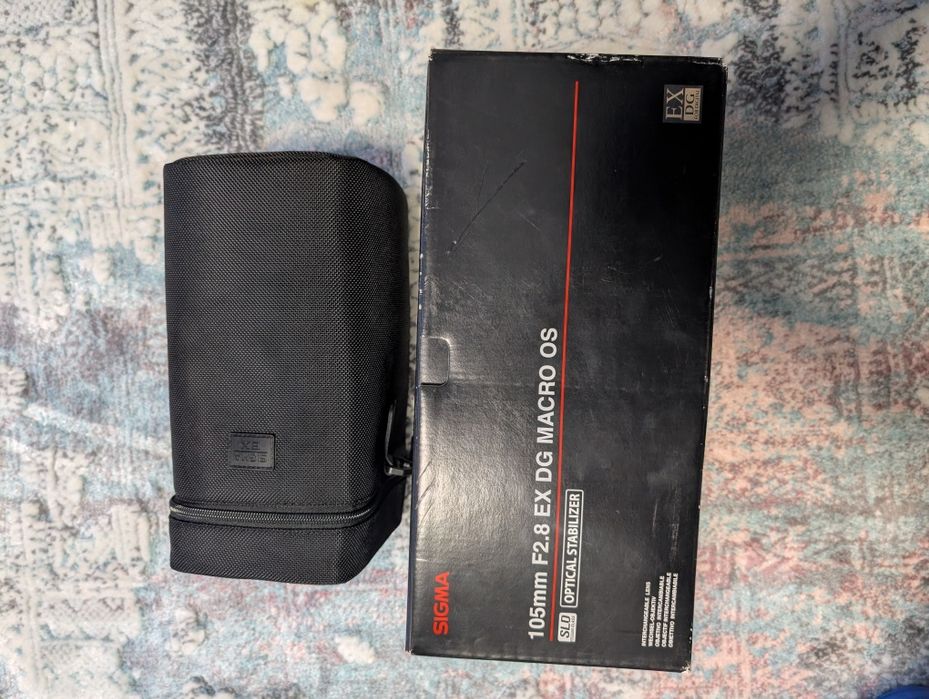 Obiectiv Sigma 105mm F2.8 EX HSM OS macro 1:1 Obiectiv pentru Nikon FX