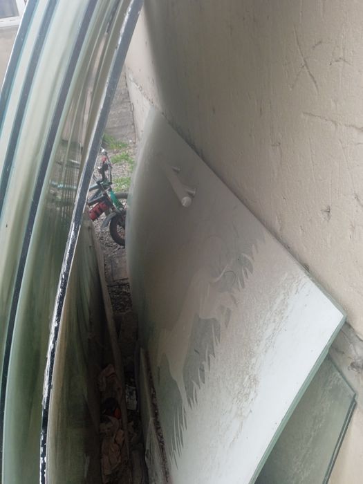 Стекло прихожа буу