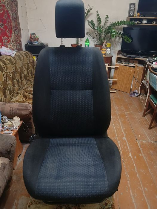 Автокресло водительское Лада гранта