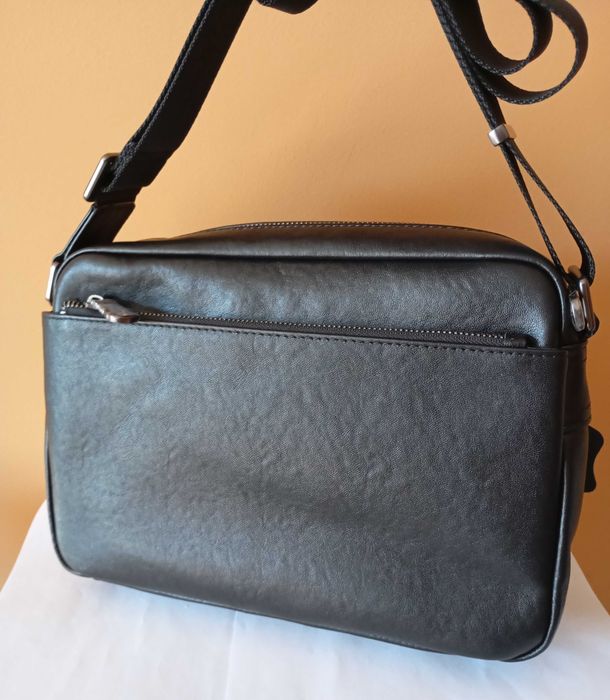 Чанта за мъже. Естествена кожа. Стилен. Нов.