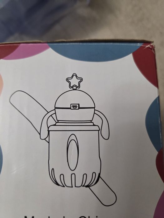 Поставка за чаша/шише/ за количка