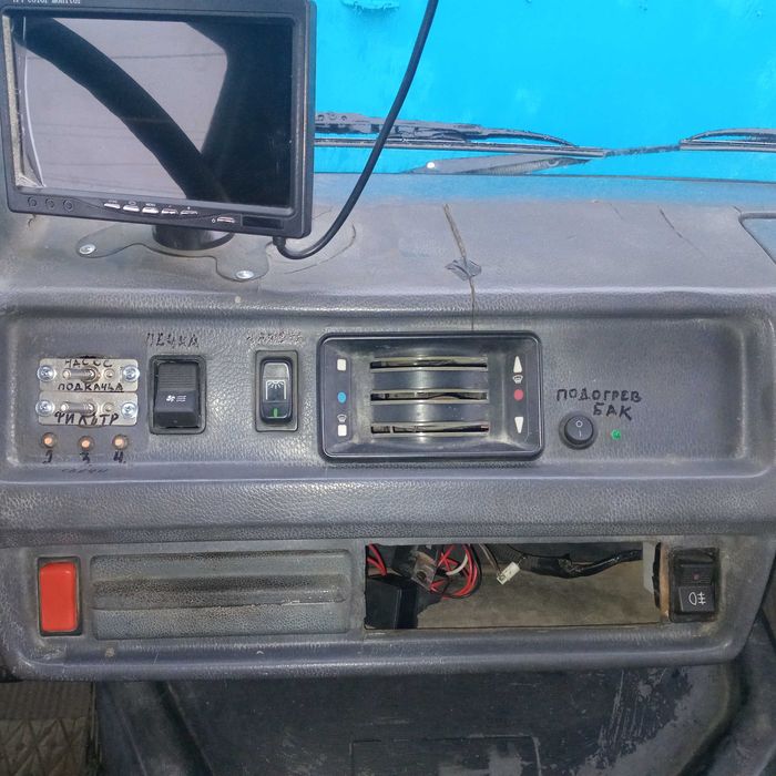 Мерседес Т1 208D в народе сапог