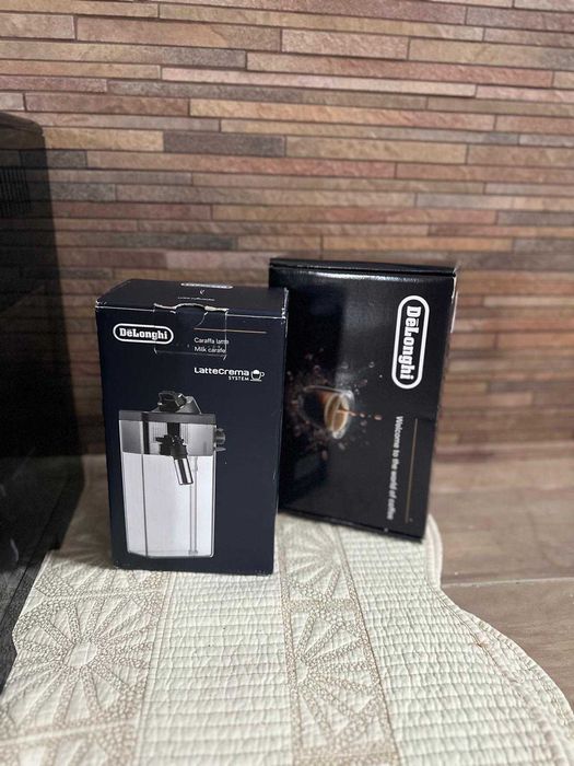 Espressor automat De'Longhi Eletta Cappuccino ECAM 44.660.B, 1450 W