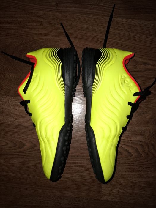 Стоножки Adidas- номер 35 и 1/2