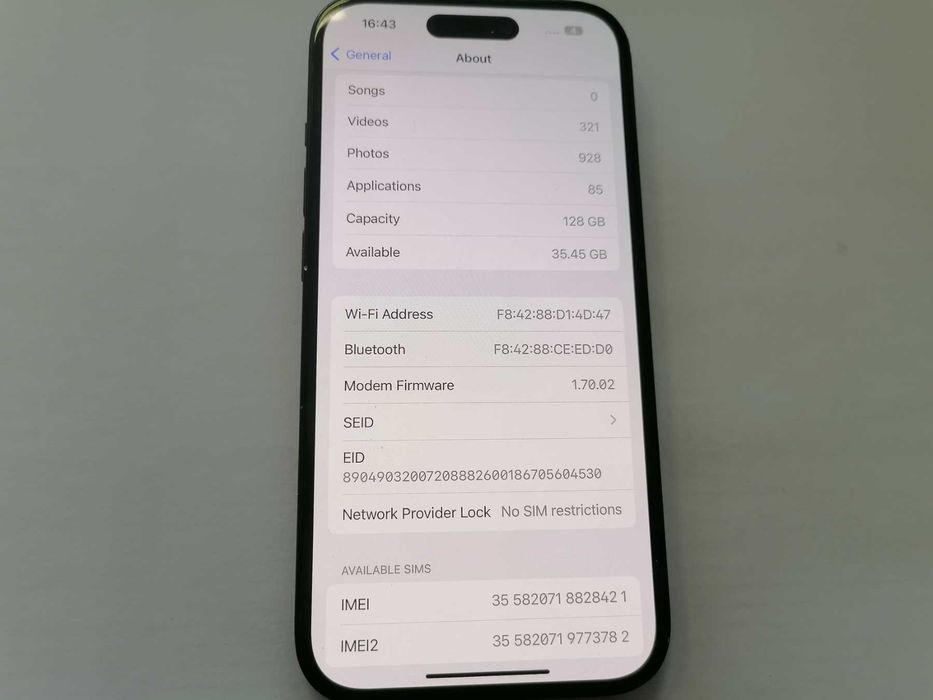 Мобилен телефон Apple Iphone 15 128GB 92%