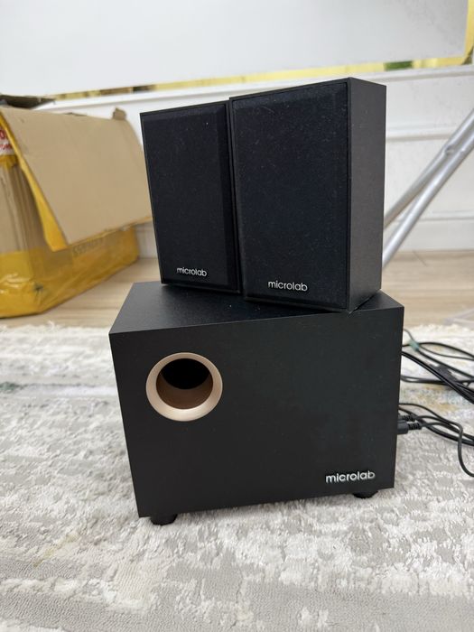 Продам колонки Microlab в хорошем состоянии