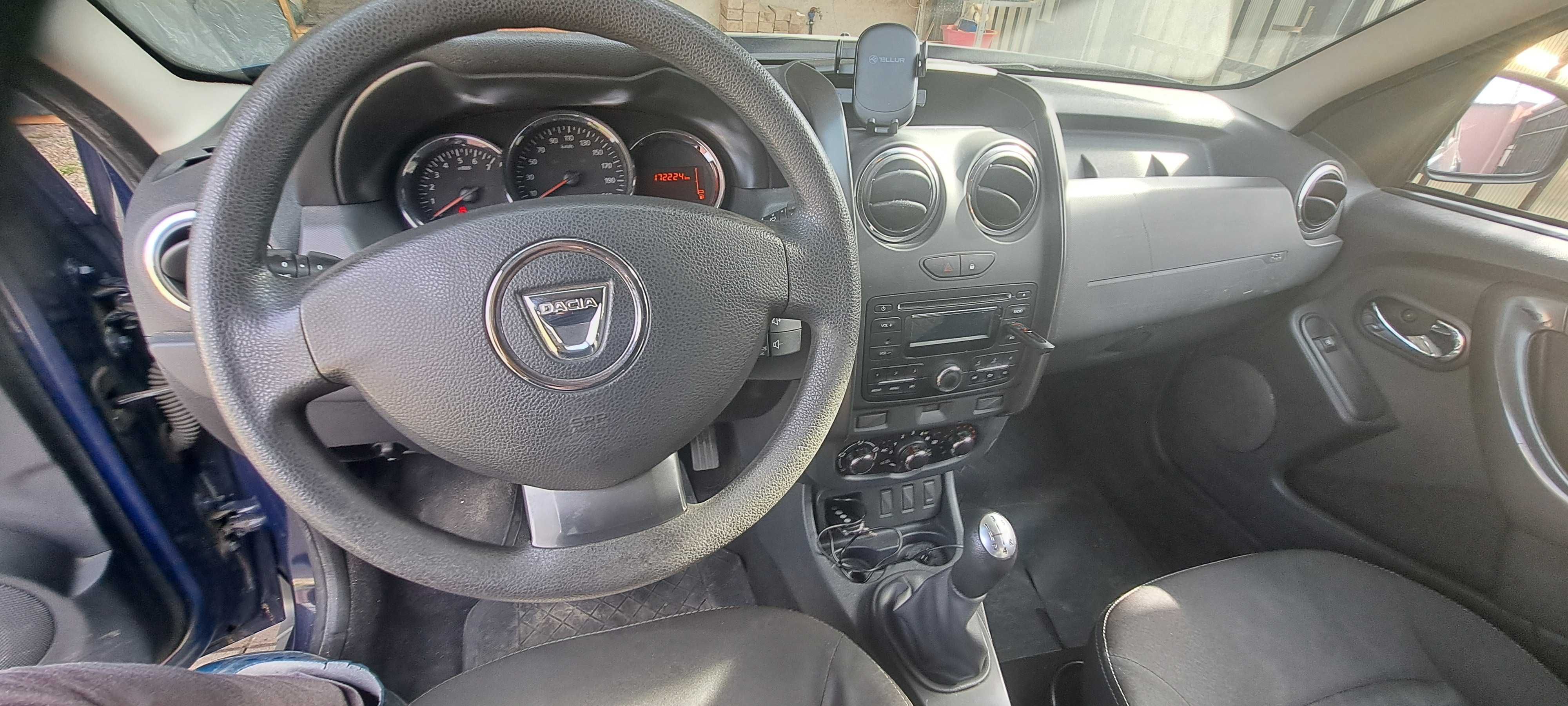 Dacia-Duster 2014