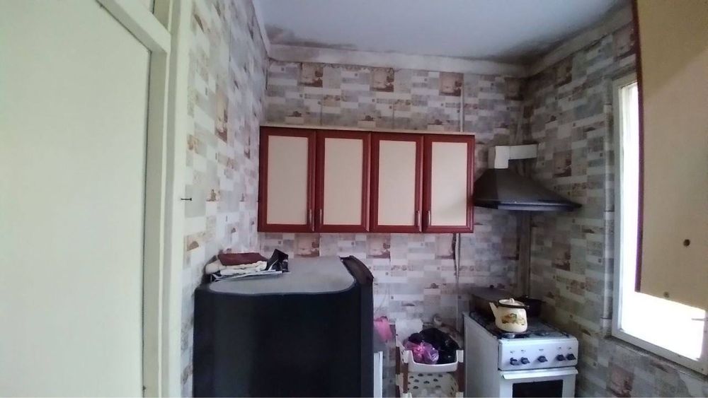 Чилонзор 21.  СРОЧНО ! 2 х комнатная 1.5 х 3. Продажа