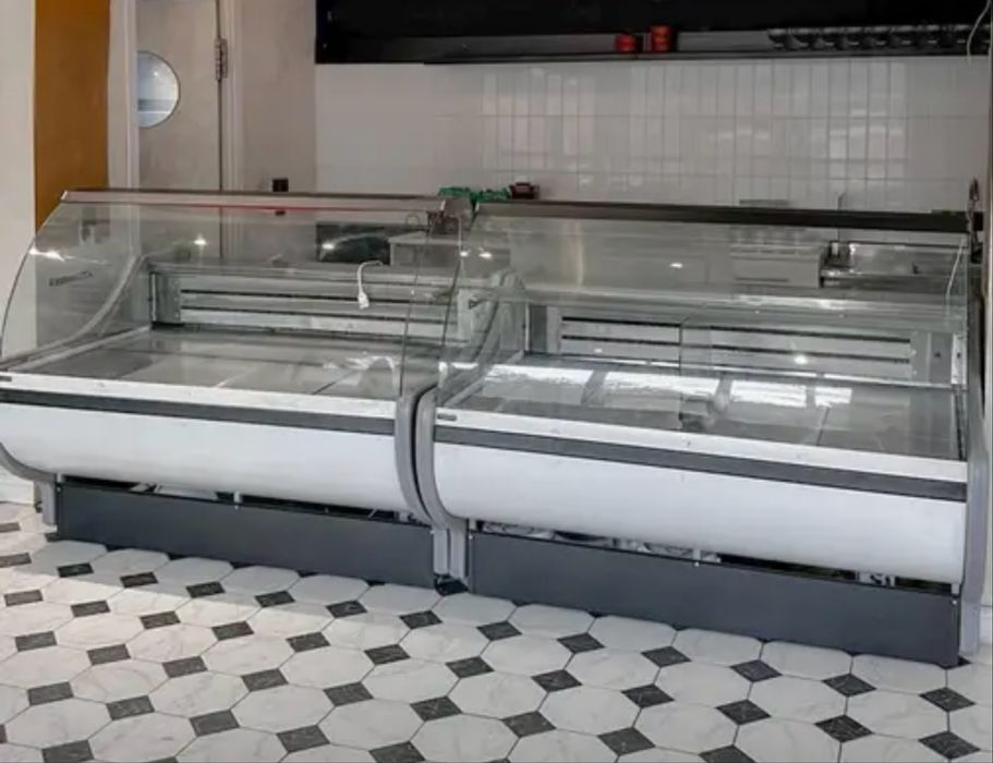 Витринный холодильник