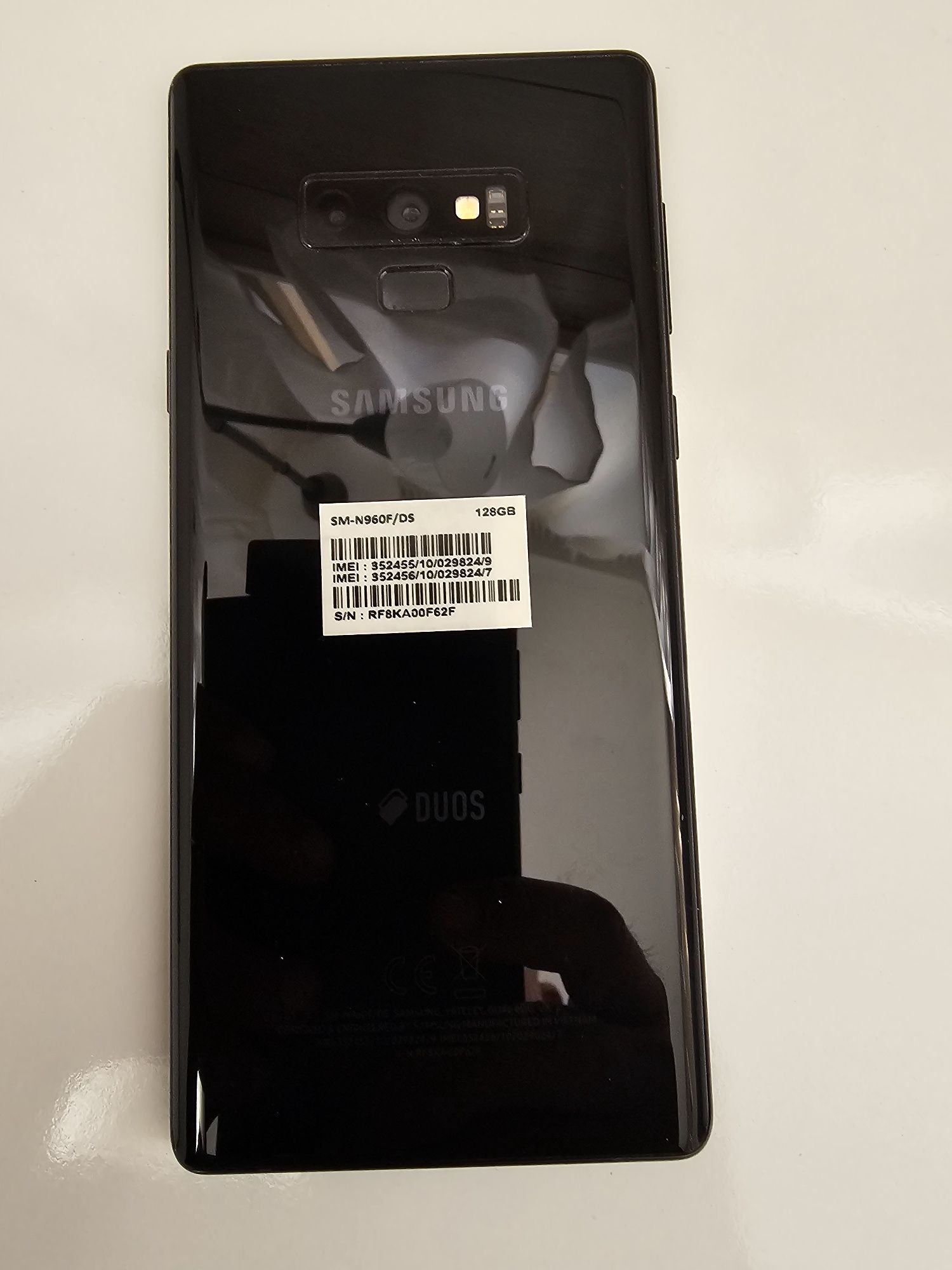 Samsung Note 9 с две СИМ карти.