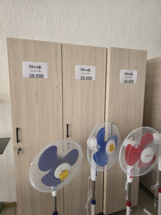 Продаётся шкафы новые