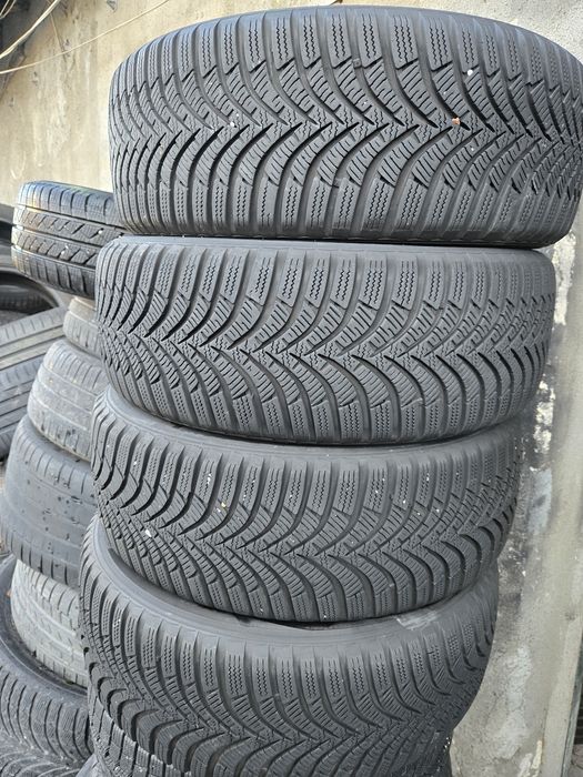 4бр. 195 60 15 Hankook зимни.
