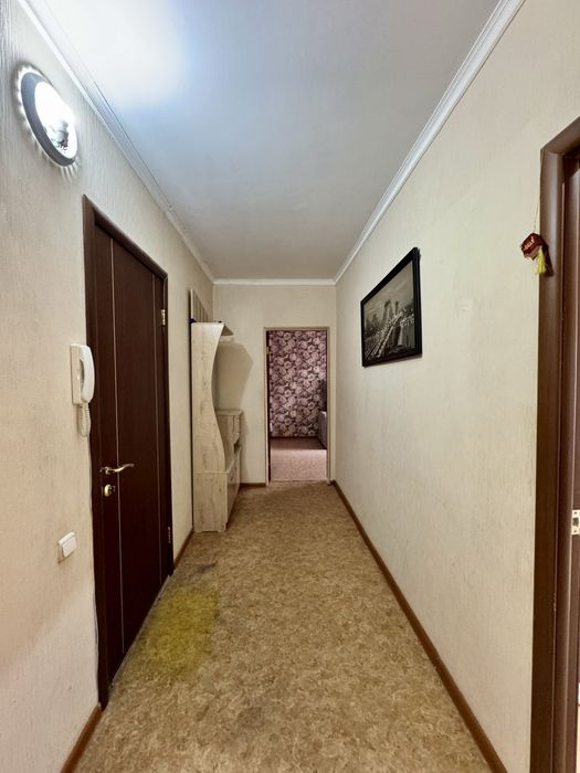 Продаётся улучшенная 2 комн. кв - мкр. Степной-4, дом 12