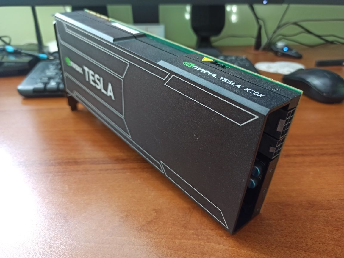 Видеокарта Nvidia Tesla K20x 6GB GDDR5 386bit