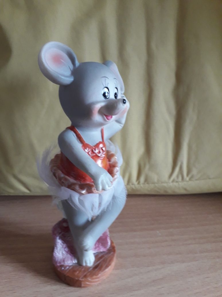 Счастливая мышка балерина