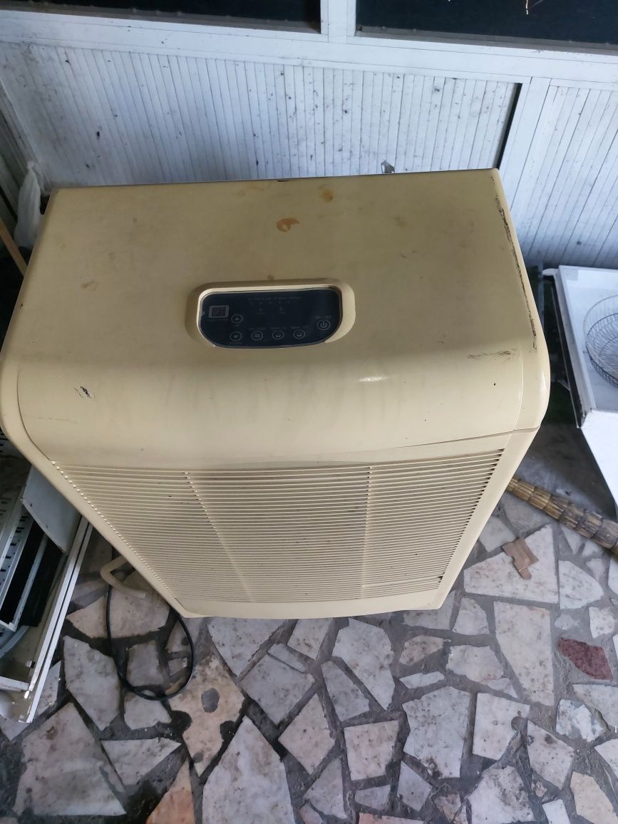 Продам осушитель воздуха