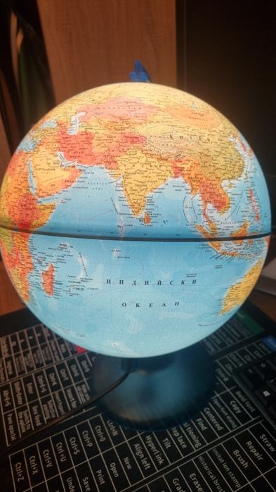 Лампа глобус детска