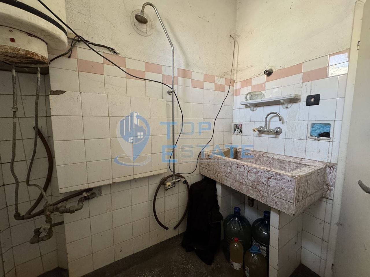 Продава се Многостаен апартамент в Горна Оряховица - 108 кв.м за 945 €/кв.м - Снимка #8