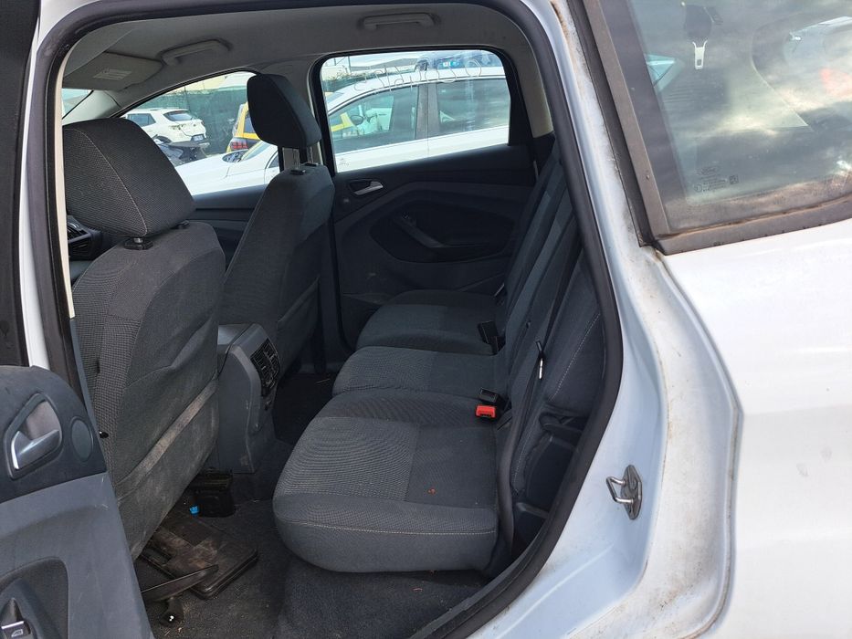 Ford C-Max 1.6 TDCI 2013г за части