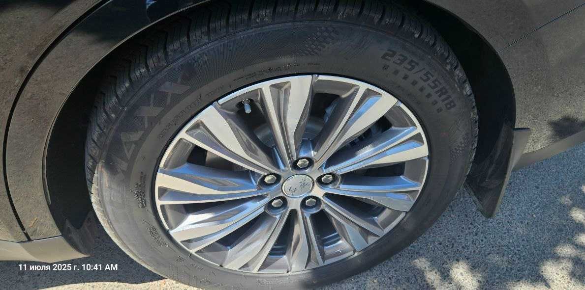 Hongqi EQM-5 450, Qora, 24/25, 5500 km, Toza