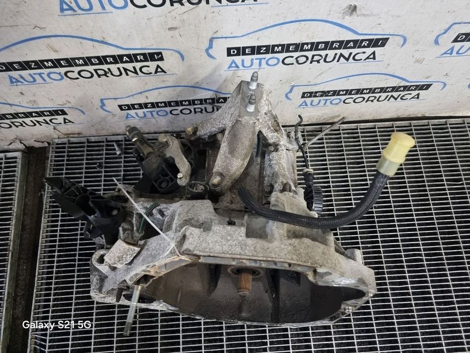 Cutie de viteze Dacia Sandero 2 Stepway 1.5 DCI 2012 - 2016 90CP Manuala 5 Trepte K9K ...