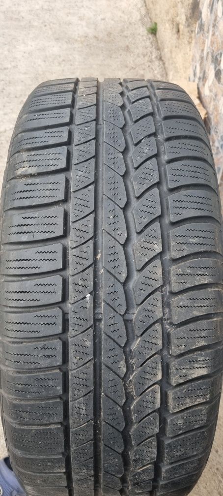 Гуми Continental 4x4 winter(зимни) 235/55R17