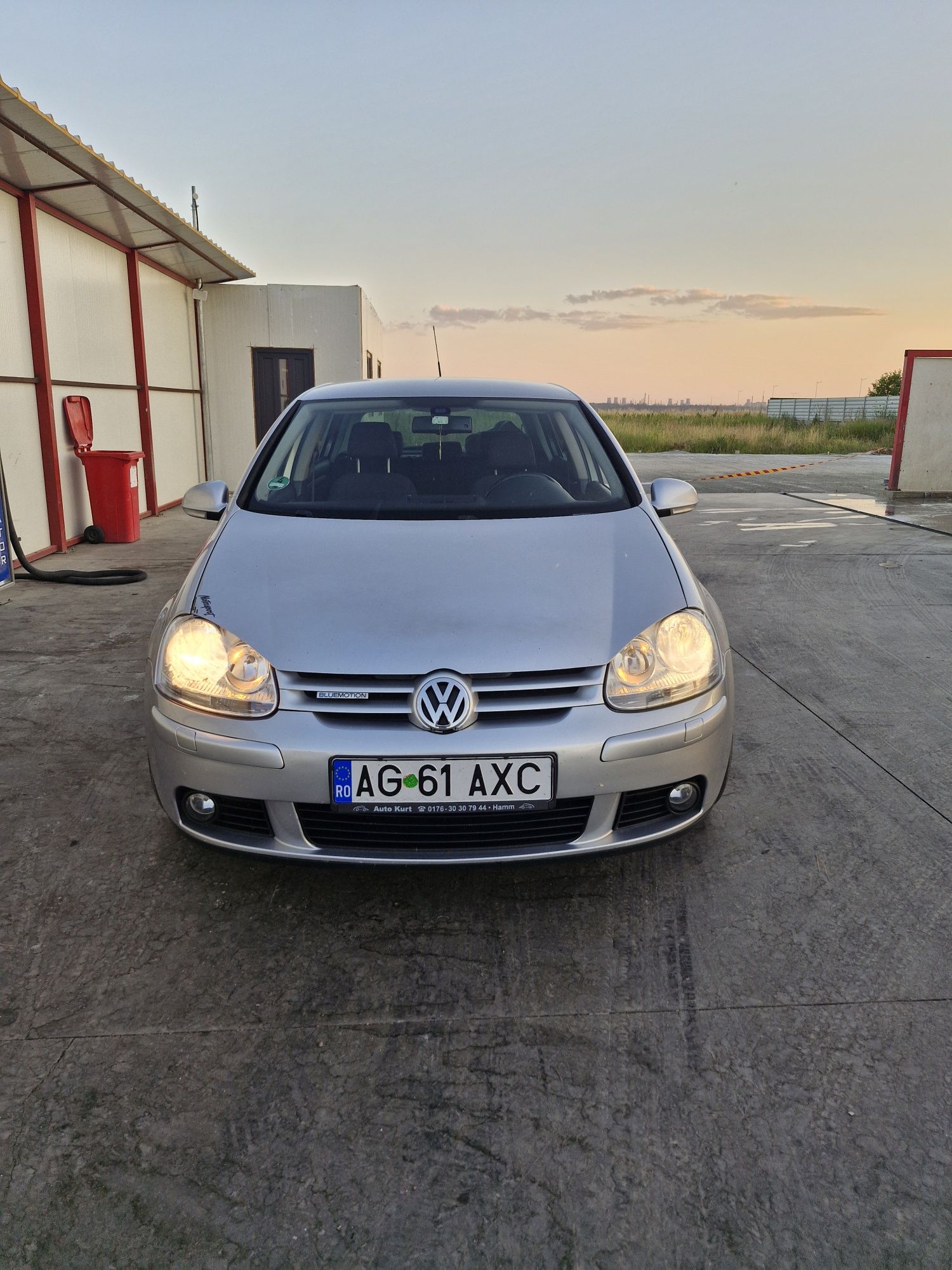Vând Golf 5, model United