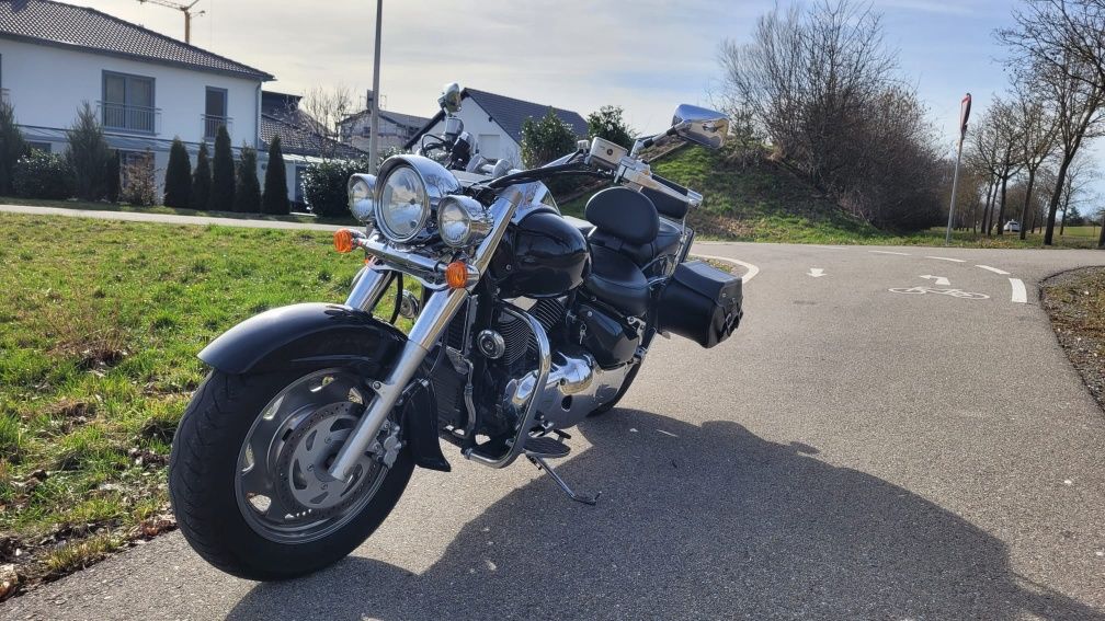 Suzuki intruder C1500