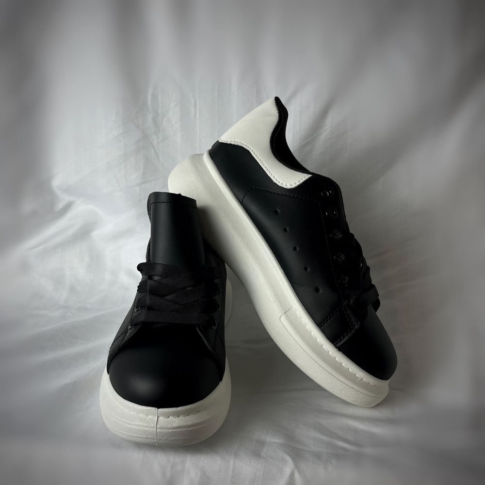 Adidasi unisex in doua culori