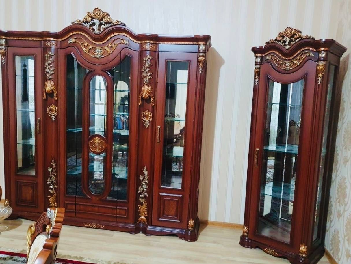Продаётся горка и комод