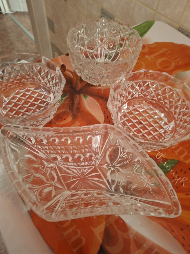 Хрустальные вазы, фужеры