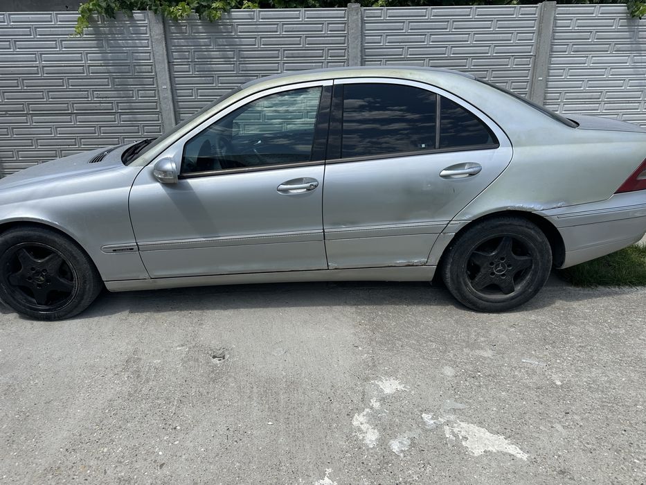 Vand Mercedes c klasse w203 automat
