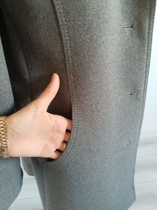 Palton din lâna și blana naturală